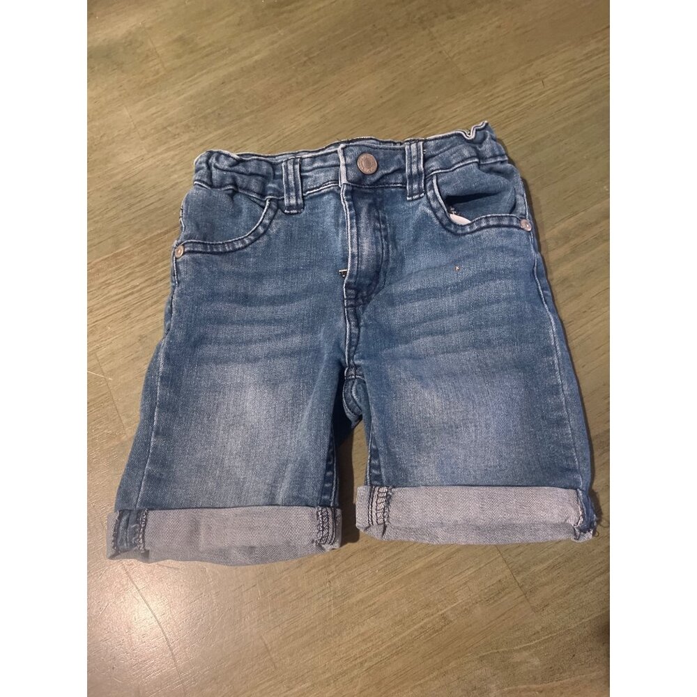 Toddler Boys Elastic Waist Denim Jean Shorts With Cuffed Hem & Back Pockets - Si